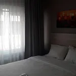 Liva Hotel