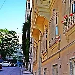 Hotel Liva 3*