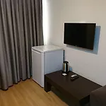 Отель Liva