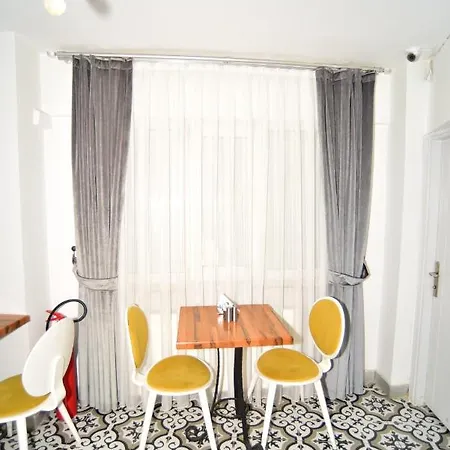 Apart Otel Liva İstanbul