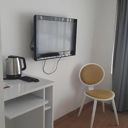 Apart Otel Liva 3*