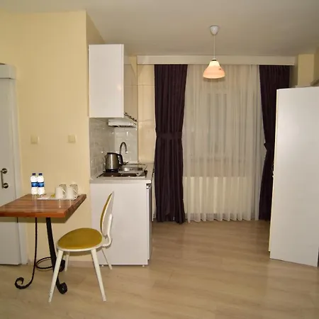 Liva Apart Otel 3*