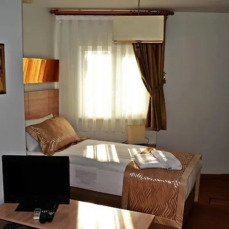Apart-hotel Liva 3*